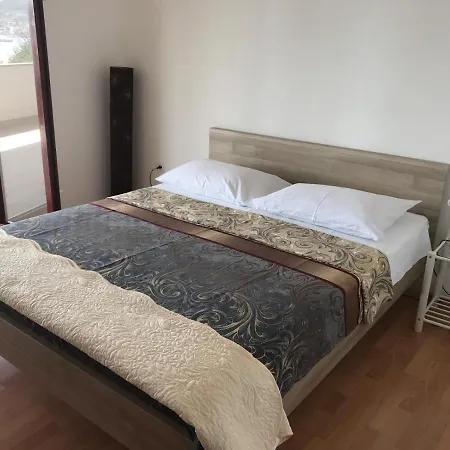 Lägenhet Deni Vinišće