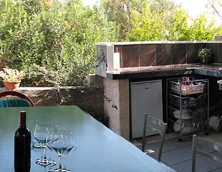 Deni Lägenhet Vinišće