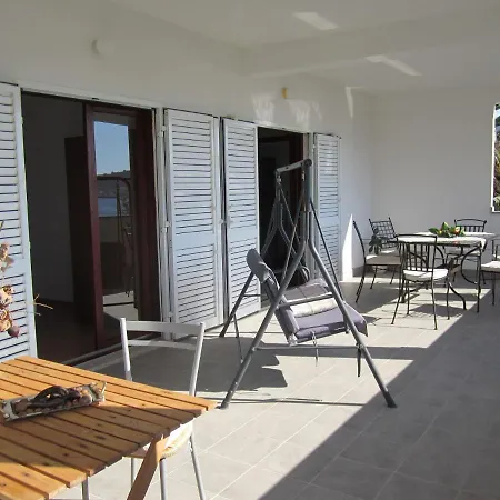 Deni Appartamento Vinišće
